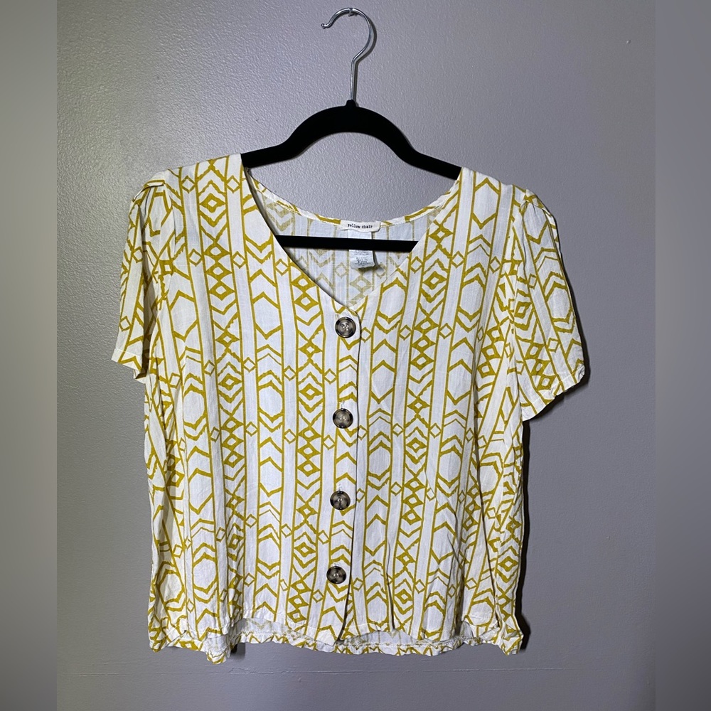 Chic Yellow Patterned Button Down Shirt - image 1